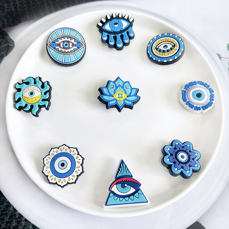 New Arrival Evil Eyes Shoe Cha - đánh giá và giá Men Accessories Evil Eye